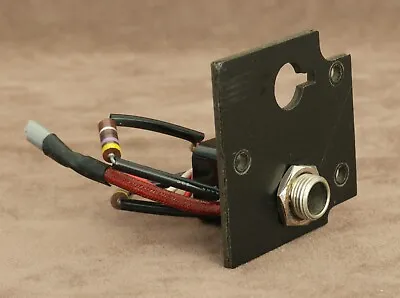 Marantz 2215 FM/AM Receiver Parts : Phones Jack • $9.99