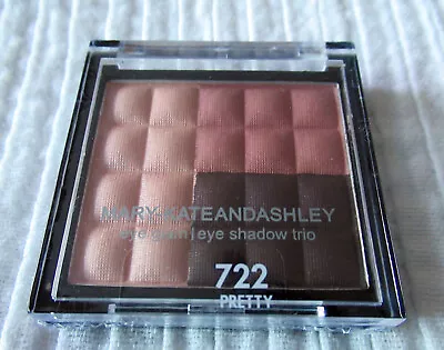 Mary-Kate And Ashley Eye Glam Eye Shadow Trio - Pretty #722 NEW • $12.82