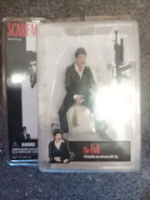Scarface Al Pacino 6  Mezco Action Figure The Fall 2005 Dark Suit Tony Montana • $42.95