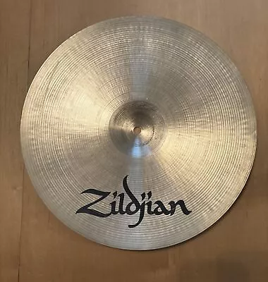 Vintage Zildjian Medium Crash Cymbal 16  • $149.99