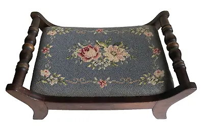 Hitchcock Style~VINTAGE NEEDLEPOINT UPHOLSTERED WALNUT TURNED RUNG STOOL • $95