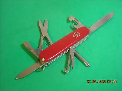 Victorinox SuperTinker Swiss Army Knife • $10.99
