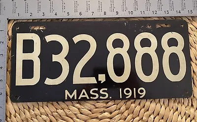 1919 Massachusetts License Plate Commercial ALPCA Garage Decor CONSIGNMENT • $19