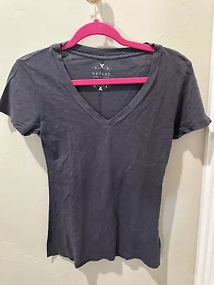 Velvet Brand Women’s V Neck T Shirt Size Small Gray • $15.99