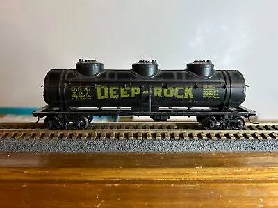 ATHEARN #1502  Deep Rock 3-Dome Tank Car #207 W/Kadees & Metal Wheels  1:87 • $12.99