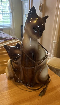 $69 • Buy Beautiful Vintage KRON Siamese Lamp