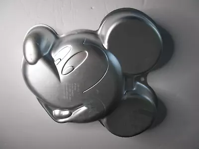 Wilton Mickey Mouse Disney Aluminum Cake Pan 2105-7070 • $15.99