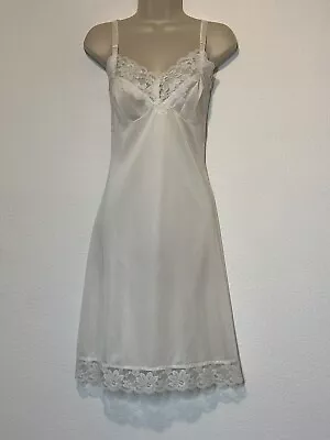 Lorraine Full Slip Dress Womens Size 34 Medium White Nylon Lace Lingerie Vintage • $18