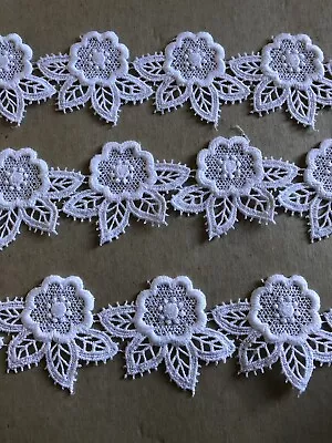 10 Yds  Lovely White Floral Cotton Venise Lace Galloon • $24.99