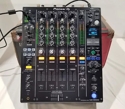 Pioneer DJM 900 NXS2 4 Channel Club Standard Proffesional DJ Mixer Rekordbox • £1749
