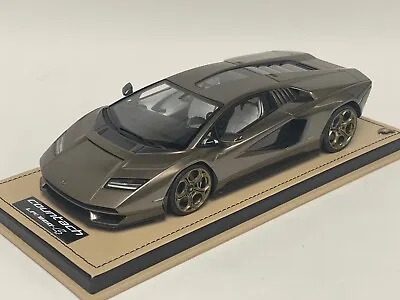 1/18 MR Collection Lamborghini Countach LPI 800-4 Luci Del Bosco Leather Base • $549.95