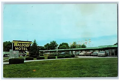 St Elmo Illinois Postcard Waldorf Motel Restaurant Building 1960 Vintage Antique • $9.98