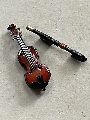 Miniature Violin And Bow Wood Dollhouse Music Instrument 1:12 • $10