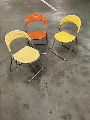 VINTAGE YELLOW FOLDING SPACE AGE CHAIR: DESIGN By STUDIO G.P. • $150