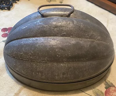 Antique Steamed Pudding Mold Tin Metal 1.5 Qt 3 PTS LIQ Melon Shaped Pudding • $10