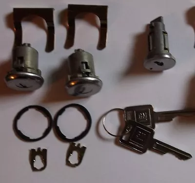 $35 • Buy 1967-1972 Chevy GMC Truck Ignition And Door Locks With 2 Matching GM Key's