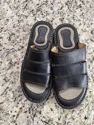 Born Weiser Slip On Leather Sandals Size 9M - • $25