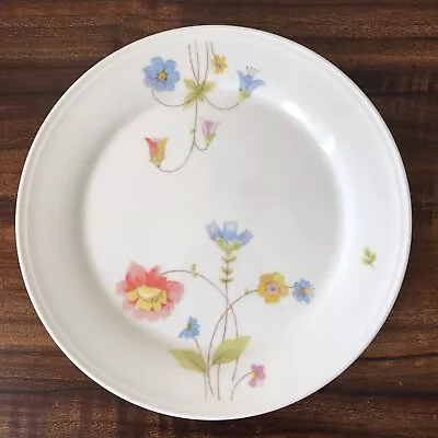 Mikasa Bone China Just Flowers Saucer Salad Plates 7 5/8  Dia • $6