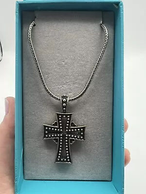 Halle Joy Hope Celtic Cross Necklace OS • $13