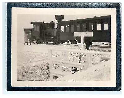 The Winter Scene Train Cog Railway Mount Washington NH New Hampshire Snapshot • $19.99