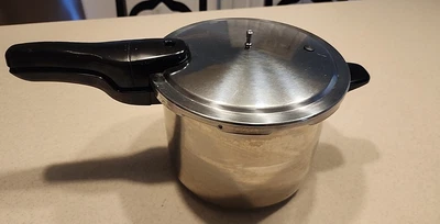 $29.99 • Buy Presto Stainless Steel Pressure Cooker 409A 6 Quart 