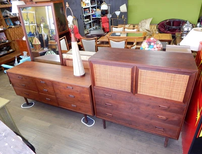 $2999.99 • Buy Mid Century Danish Modern Walnut Dresser Chest Full Bed Mirror Bedroom Set Eames