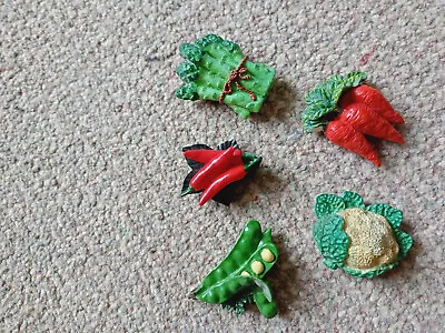 FRIDGE MAGNETS (Ceramic Coloured Vegetables) • £7.25