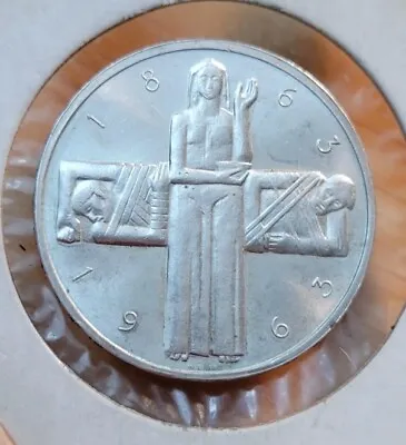 1963 Switzerland 5 Francs Red Cross Commemorative  World Silver Coin • $19.95