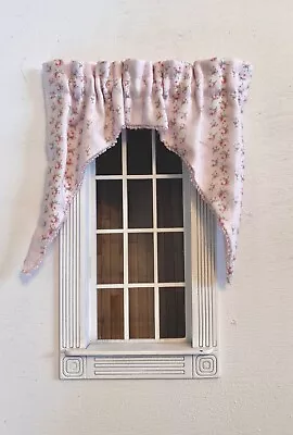 Dollhouse TAPERED VALENCE CURTAIN Pink Rosebuds 1:12 Miniature Window Treatment • $14.99