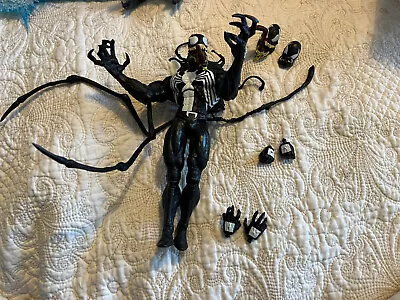 Marvel Select Venom Action Figure • £25