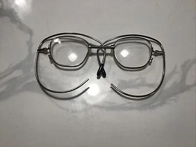 Vintage 1985 Military Army Eyeglasses Spring Bridge Metal Medical Doctor Glasses • $10