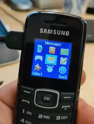 Samsung GT-E1080I Mobile Phone ~ With Genuine C Harger ✅  WORKING ✅ • £24.50