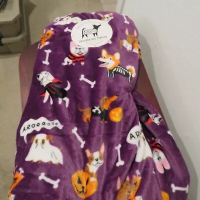 DACHSHUND Halloween Bones Throw Blanket Dogs - Berkshire 50  X 60  NWT • $39.99