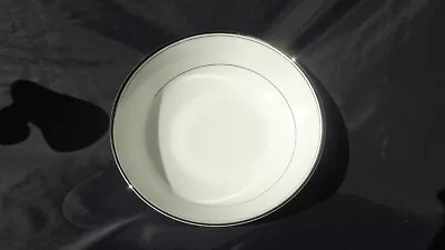 Mikasa China Briarcliffe Japan 1 Round Vegetable Bowl 8 1/4  • $30