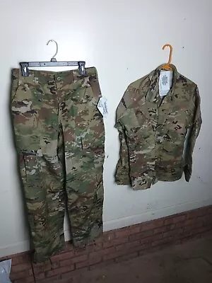 US Army Multicam OCP JACKET AND TROUSERS SMALL REGULAR SET • $85