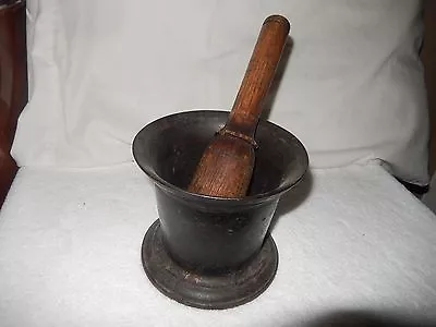  Antique 19th Century Heavy Cast Iron Mortar And Oak Pestle Apothecary • $152.99