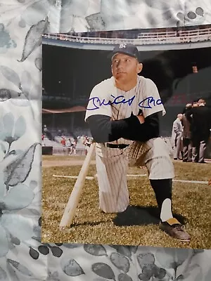 Autographed New York Yankees  Mickey Mantle 8X10 Photo. • $99.99