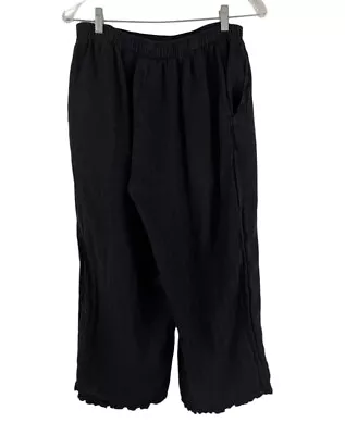 Match Point 100% Linen Black  Capri Women Sz L • $14.99