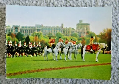 Valentine & Sons Set Of London Miniature Postcards Booklet 11 Pictures  M608 • £4.95