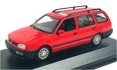 Maxichamps 1/43 Scale 940 055511 - 1997 Volkswagen Golf III Variant - Red • $69.47