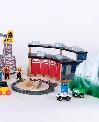 Maxim Wooden Trains~Roundhouse+Turntable ONLY~Thomas/BRIO Comp~Boys-Girls-3+   • $37.50