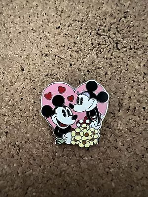 Disney 2013 Couples Mystery Collectable Pin Mickey & Minnie • $8