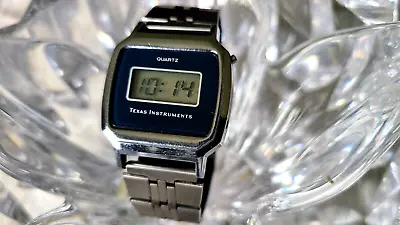 Vintage 1970's Texas Instruments TI3H Digital LCD Quartz Watch  • $39