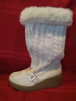 White Faux Fur Fuzzy Festival Boots Size 9 Fluffy Womens ZIP UP Boots • $29.97