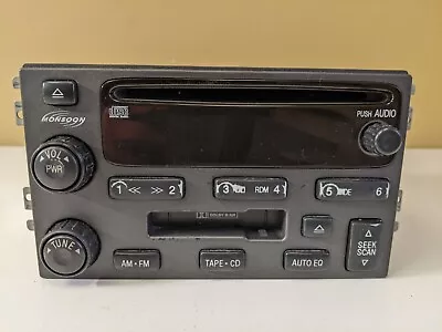 OEM Hyundai Santa Fe Radio Stereo CD Player Cassette 2001 2002 2003 2004 2005 • $75.25