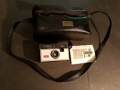 Vintage-KODAK-Instamatic-134-Camera-With-GENUINE KODAK Case & (8) Flash Cubes • $24.99