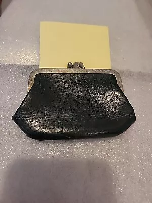 Vintage Faux Leather Ladies Change Purse • $12.50