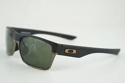 OO9256-13 Oakley Twoface (Asian Fit) Matte Black Brown Icon/Grey 60-16 AF • $78