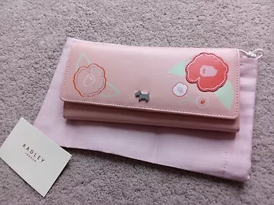 £15 • Buy Radley Hollyhock Floral NEW Large Flapover Matinee Light Pink Purse With Dustbag