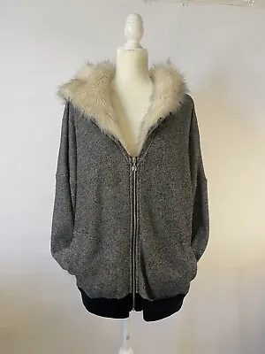 VICTORIA’S SECRET Women’s Supermodel Jacket Coat Fur Hooded Size Large Size • $45